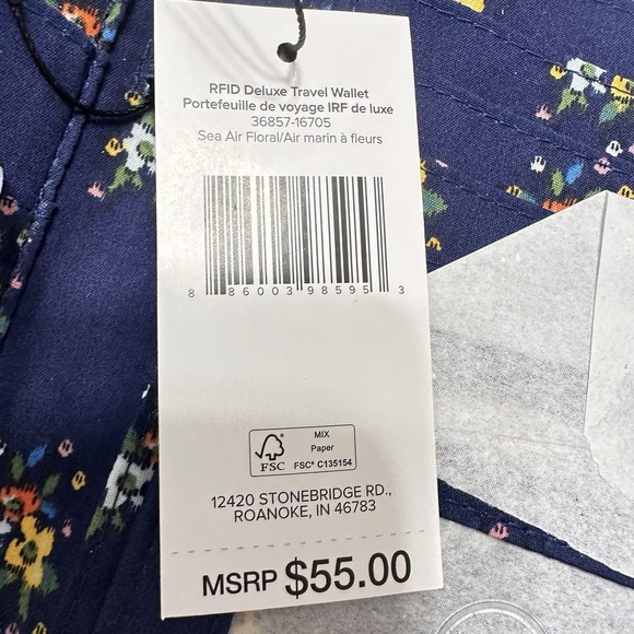 Vera Bradley RFID Deluxe Travel Wallet Sea Air Floral New with tags Blue Floral - Picture 5 of 6